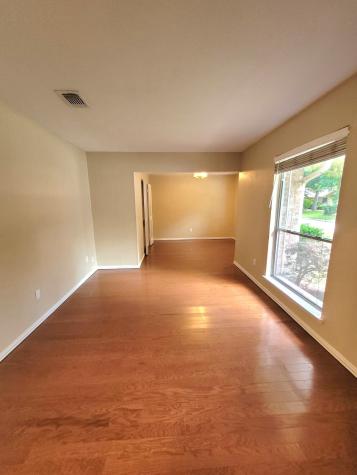 22 W Broken Oak Court The Woodlands TX 77381