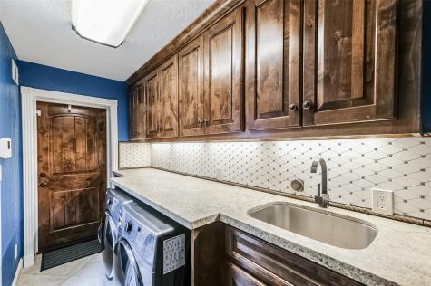 8638 Oakford Drive Houston TX 77024
