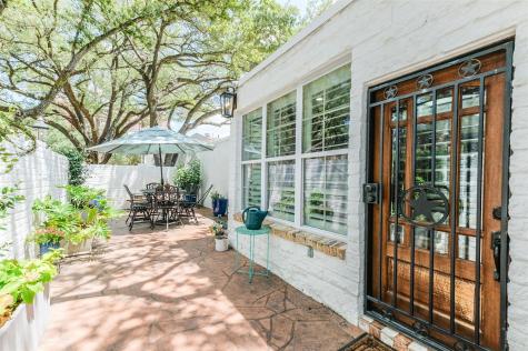 8638 Oakford Drive Houston TX 77024
