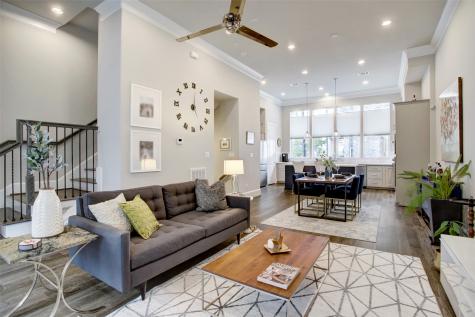 6068 Kansas Street Houston TX 77007