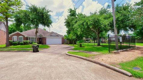 1443 Grand Falls Drive Missouri City TX 77459