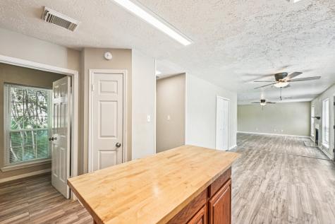 10410 Springland Court Houston TX 77065