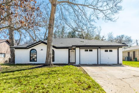 111 Sunflower Street Lake Jackson TX 77566