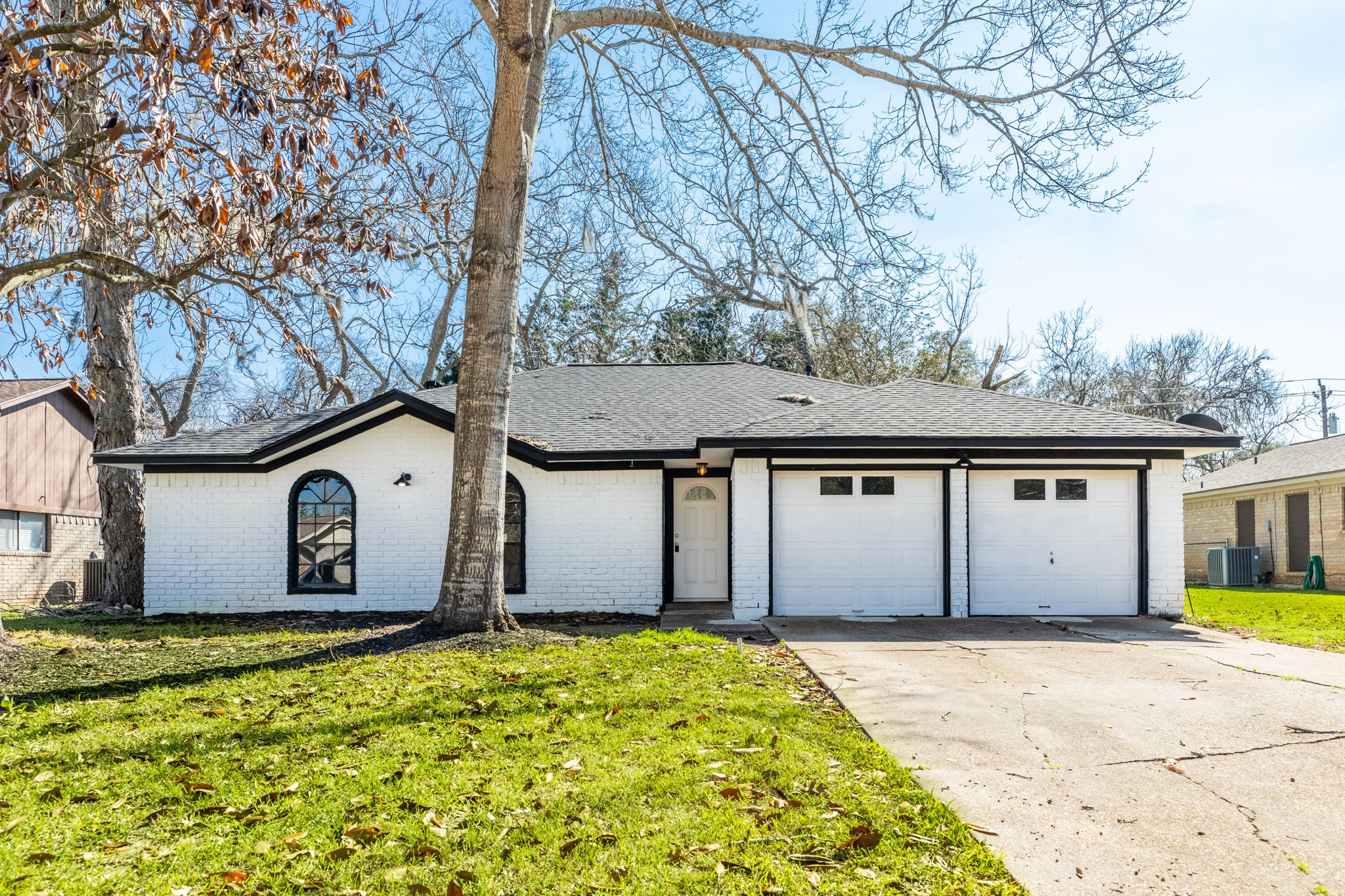 111 Sunflower Street Lake Jackson TX 77566