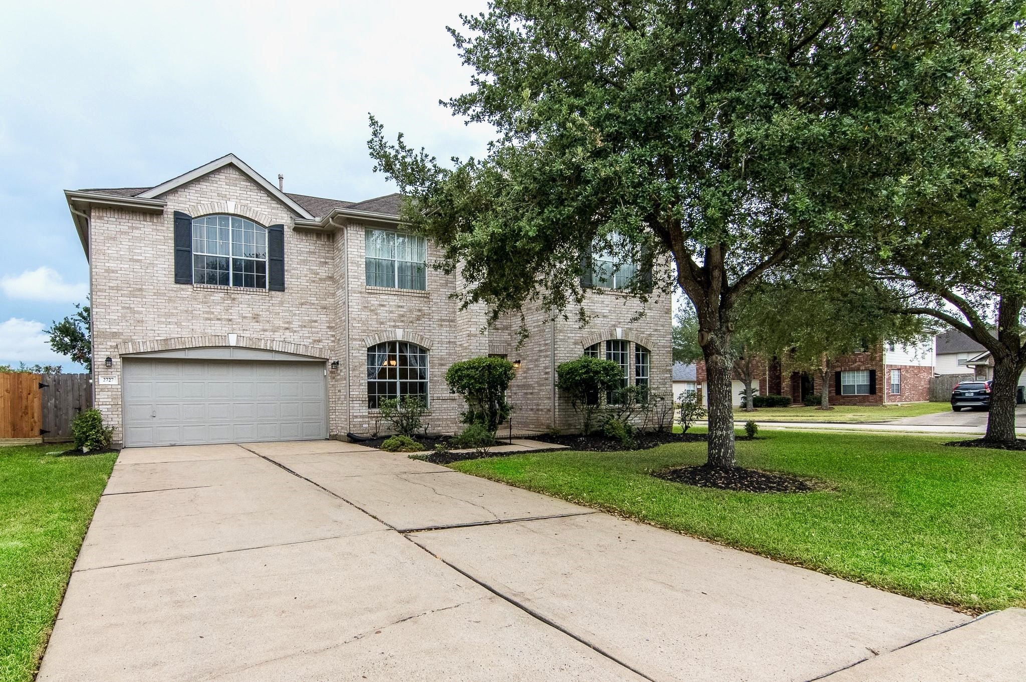 2727 Crestbrook Court Sugar Land TX 77479