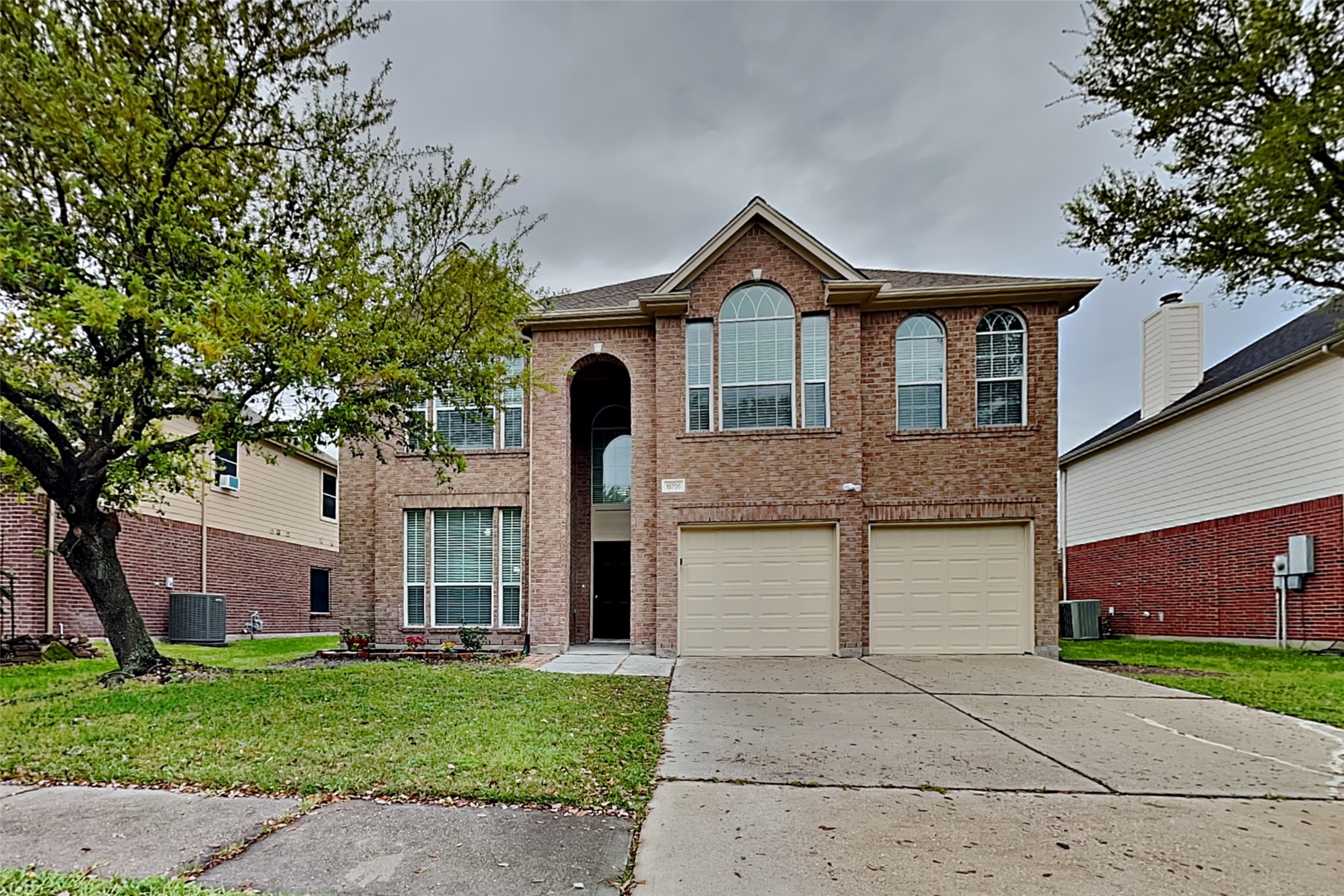18706 Woodglen Shadows Drive Humble TX 77346