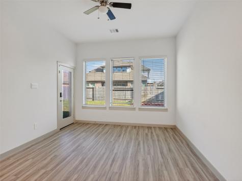 818 Kingwood Drive League City TX 77573