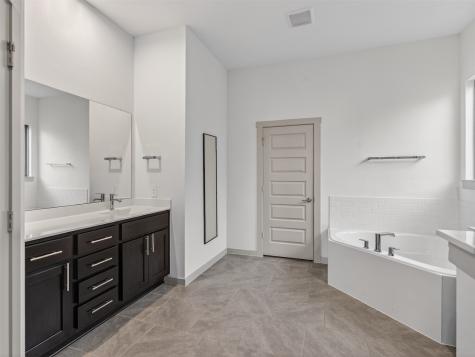 818 Kingwood Drive League City TX 77573