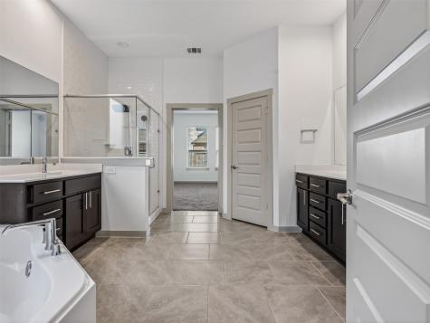 818 Kingwood Drive League City TX 77573