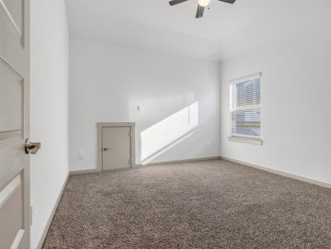 818 Kingwood Drive League City TX 77573