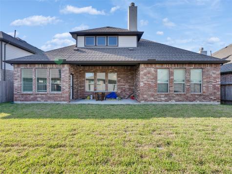 818 Kingwood Drive League City TX 77573