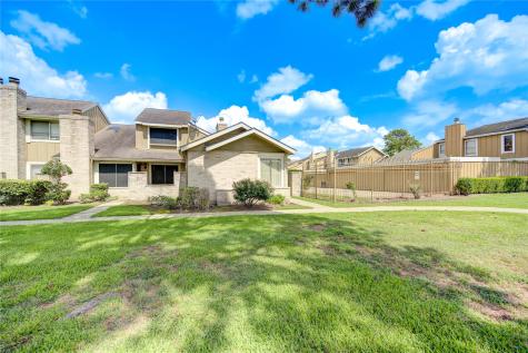 12113 Bob White Drive Houston TX 77035