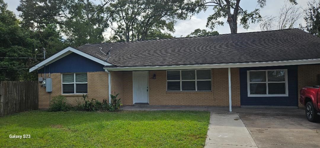 4102 California Street Dickinson TX 77539