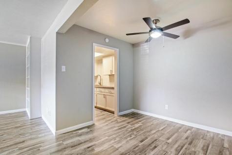 1212 Hampshire Lane 227-1 Richardson TX 75080