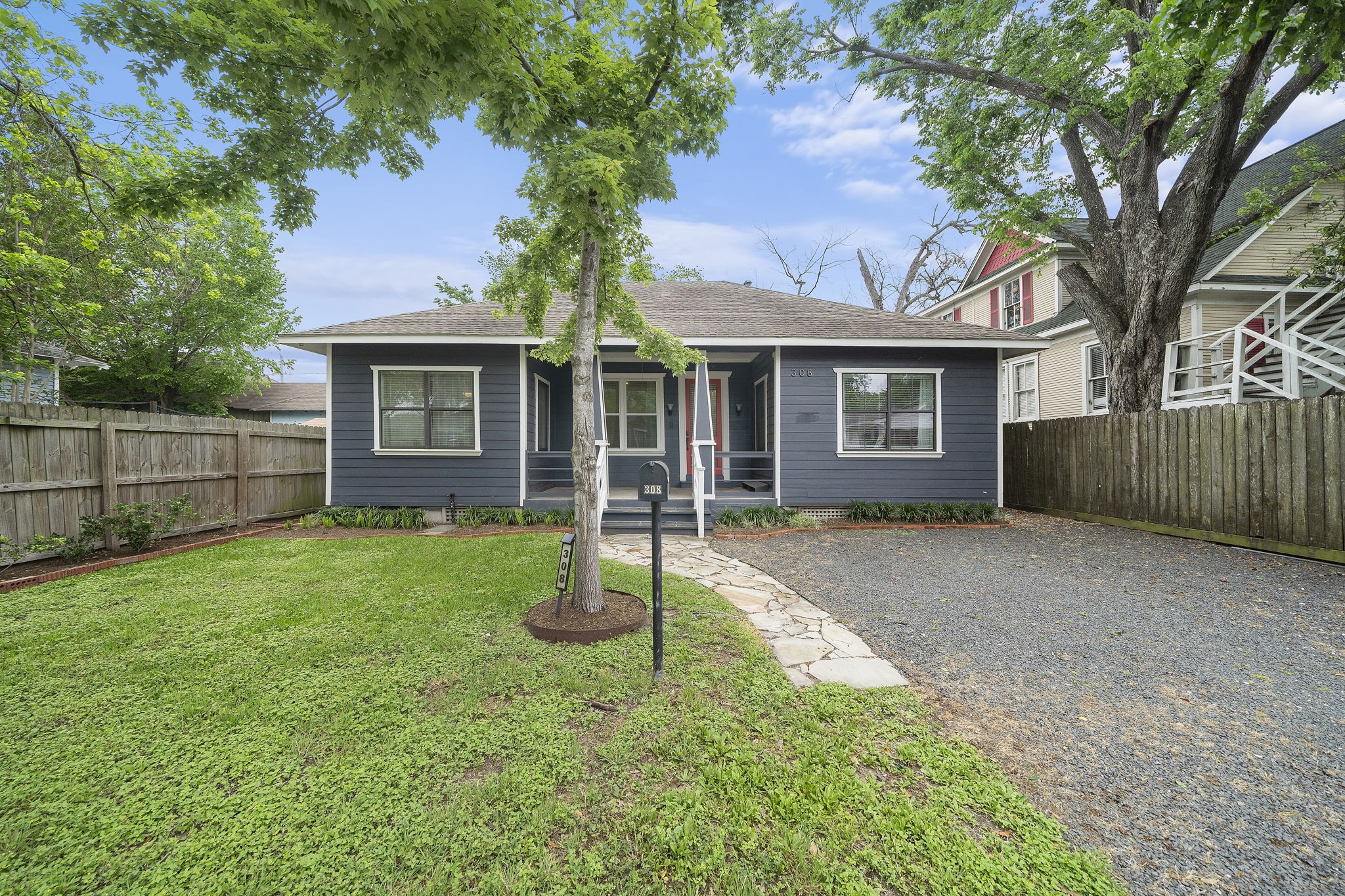 308 Northwood Street Houston TX 77009