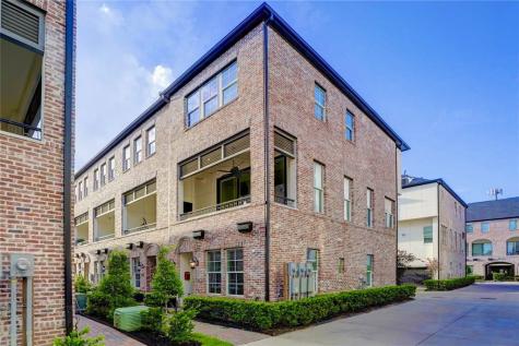 2715 Maxroy Street Houston TX 77007