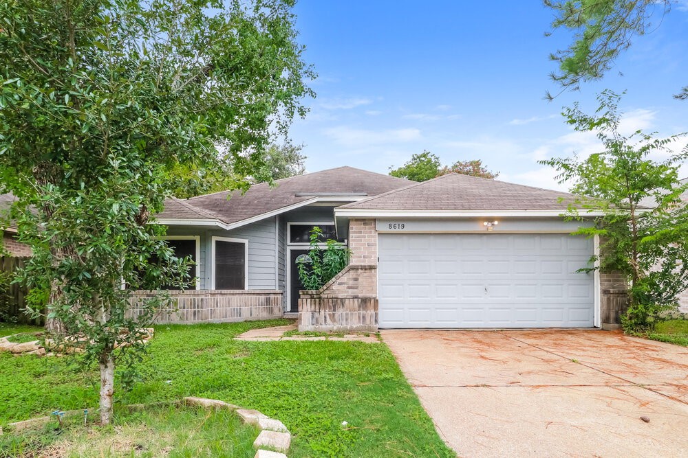 8619 Spring Green Drive Houston TX 77095