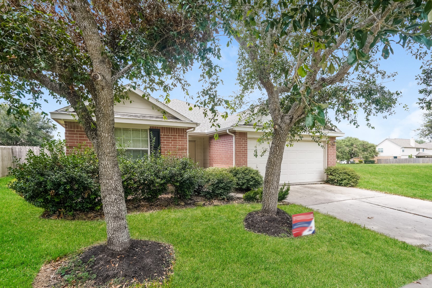 3802 Parry Court Pearland TX 77584