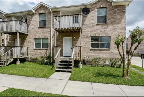 11905 Algonquin Drive 14 Houston TX 77089