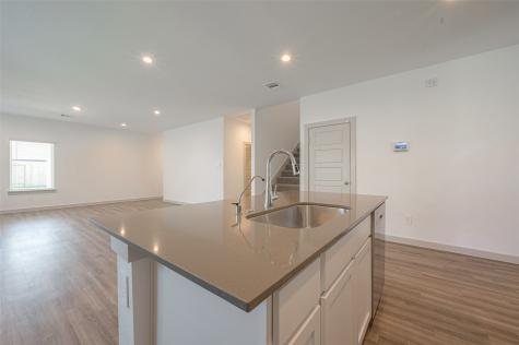1118 Curly Angora Court Rosharon TX 77583