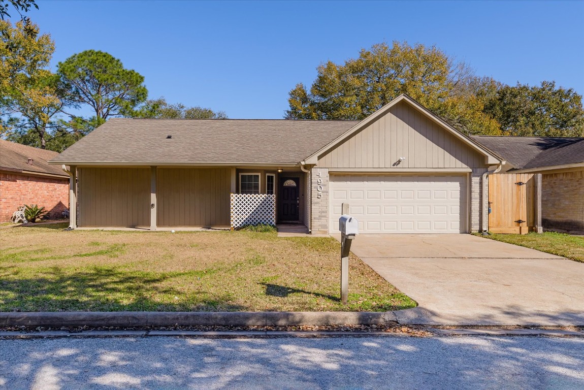 4905 Woodway Avenue Rosenberg TX 77471