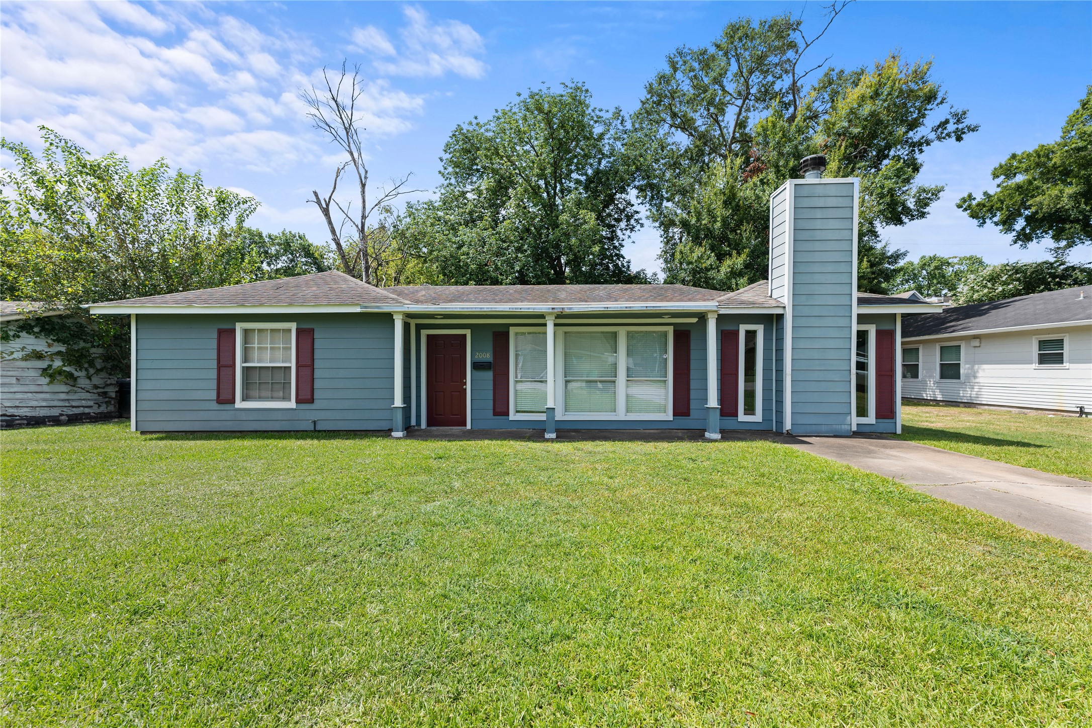 2008 W 14th 1/2 Street Houston TX 77008