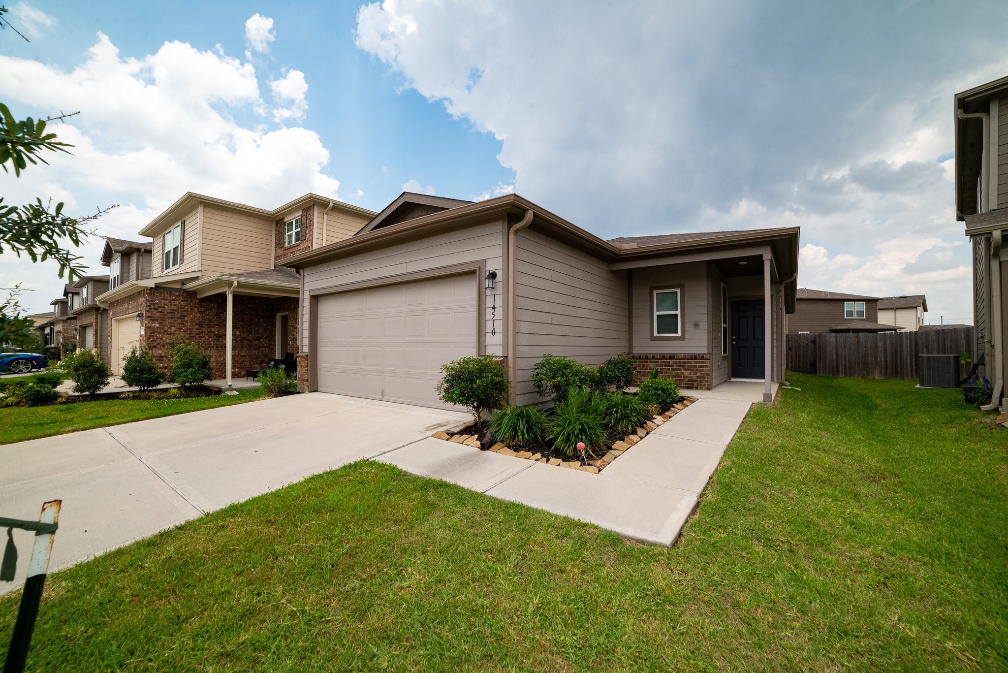 14510 Chasing Bend Drive Houston TX 77069