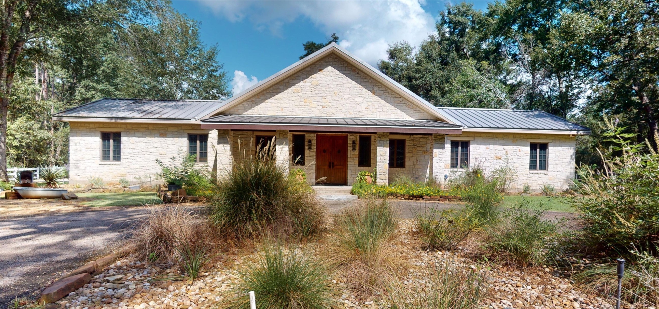 43 Riata Drive Magnolia TX 77354