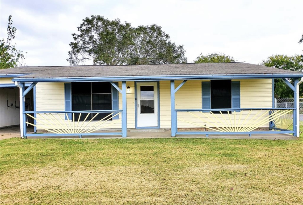 1402 13th Avenue N Texas City TX 77590