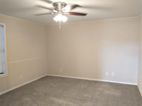 1402 13th Avenue N Texas City TX 77590