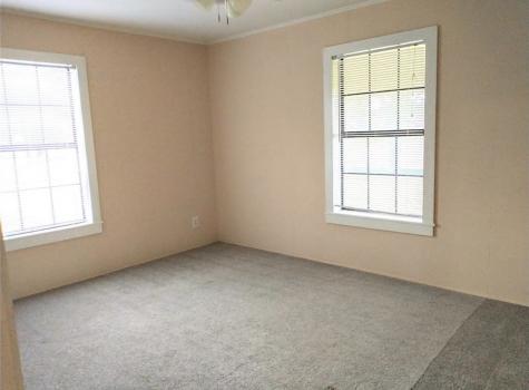 1402 13th Avenue N Texas City TX 77590