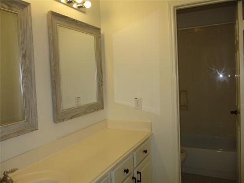 11909 Fountain Brook Drive Pearland TX 77584