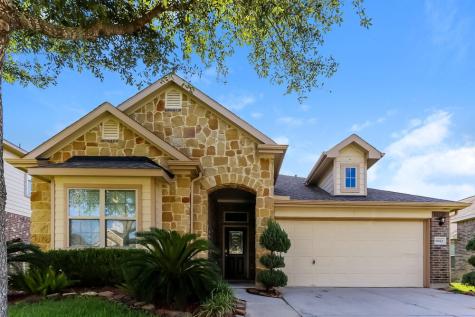 6922 Hunters Way Lane Baytown TX 77521