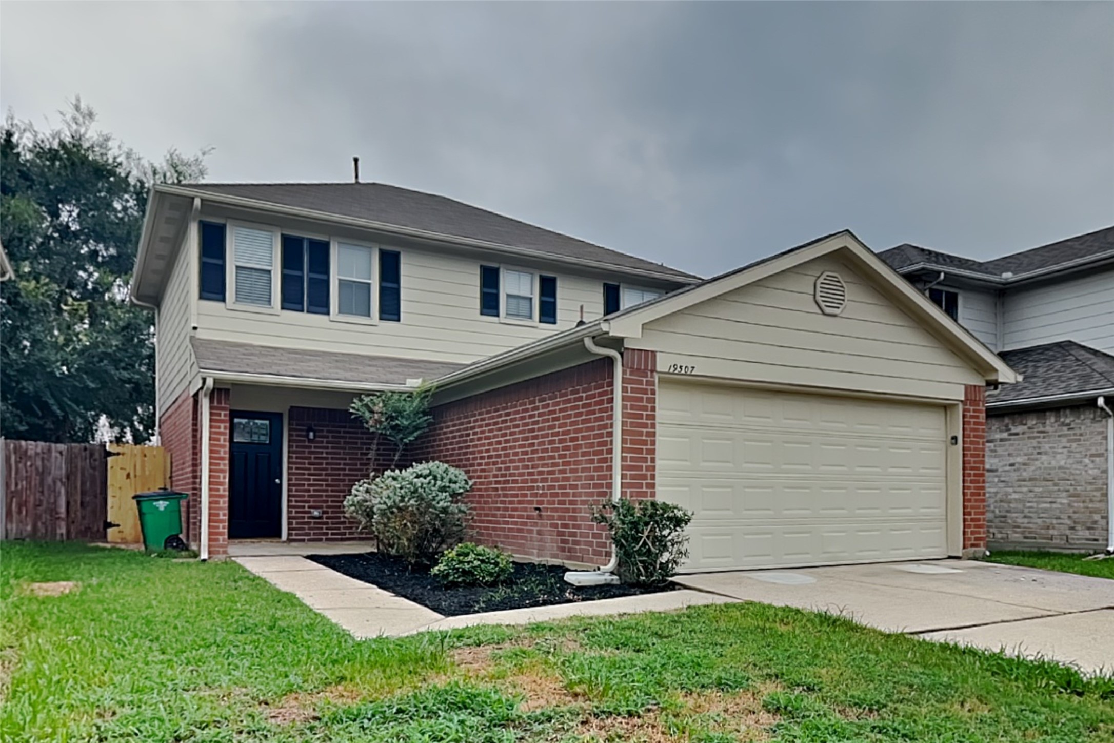 19507 Sandy Bank Drive Tomball TX 77375