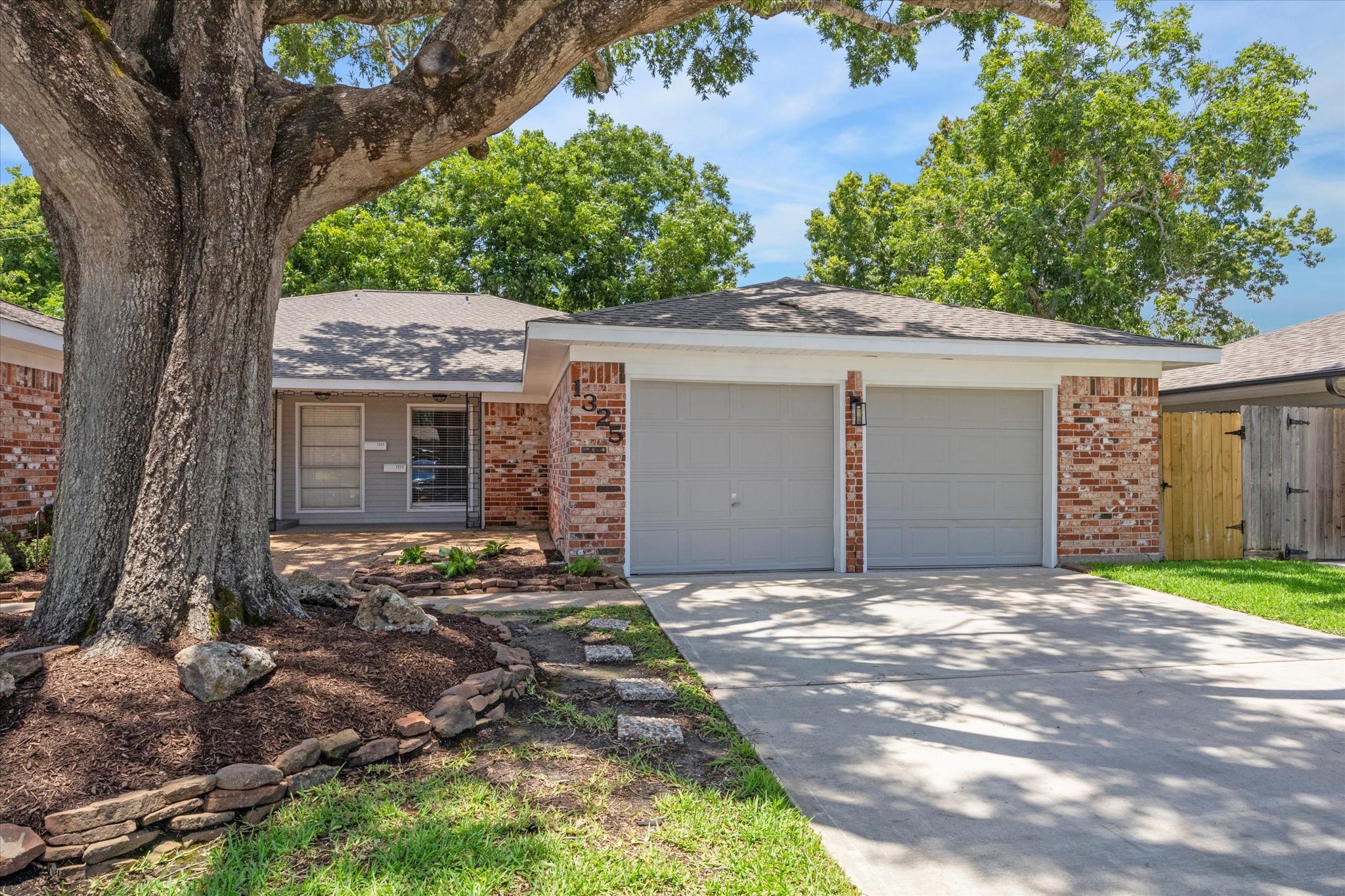 1325 Bellgrove Drive El Lago TX 77586