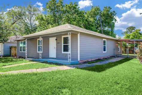 5002 Doulton Drive Houston TX 77033