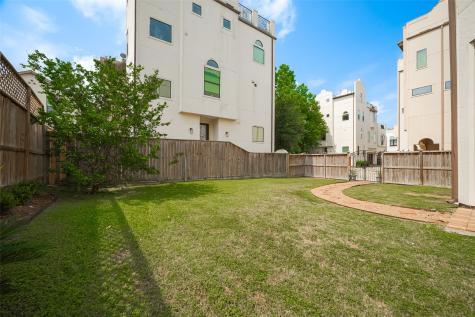 1806 W 25th Street Houston TX 77008
