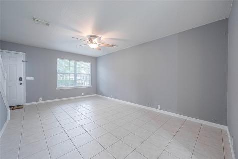 17323 Stone Peaks Drive Houston TX 77095