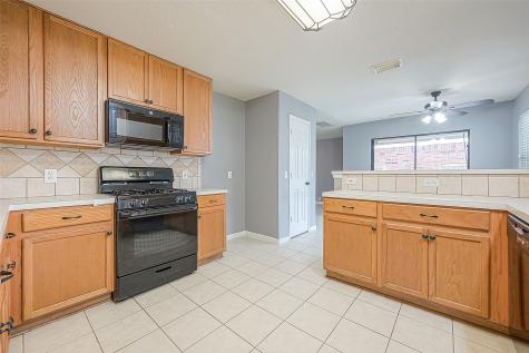 17323 Stone Peaks Drive Houston TX 77095
