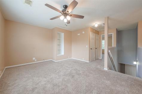 17323 Stone Peaks Drive Houston TX 77095