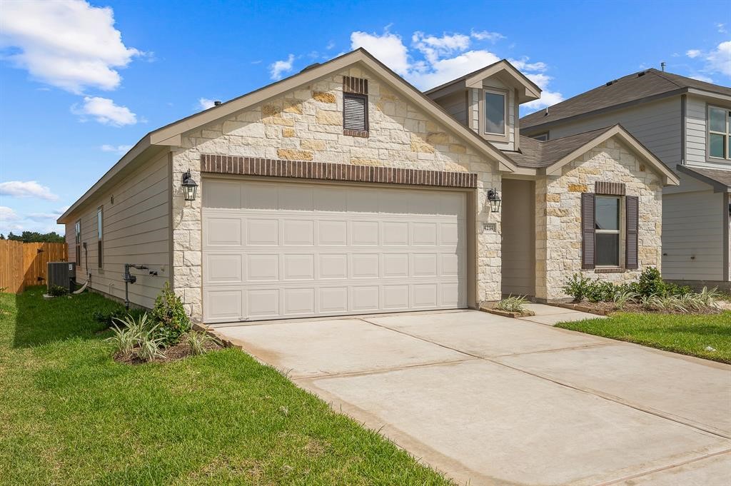 4214 Tulip Oak Drive Houston TX 77068
