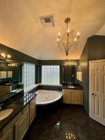 15922 Aberdeen Trails Drive Houston TX 77095