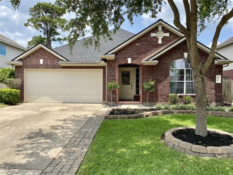 10117 Brookshore Lane Pearland TX 77584