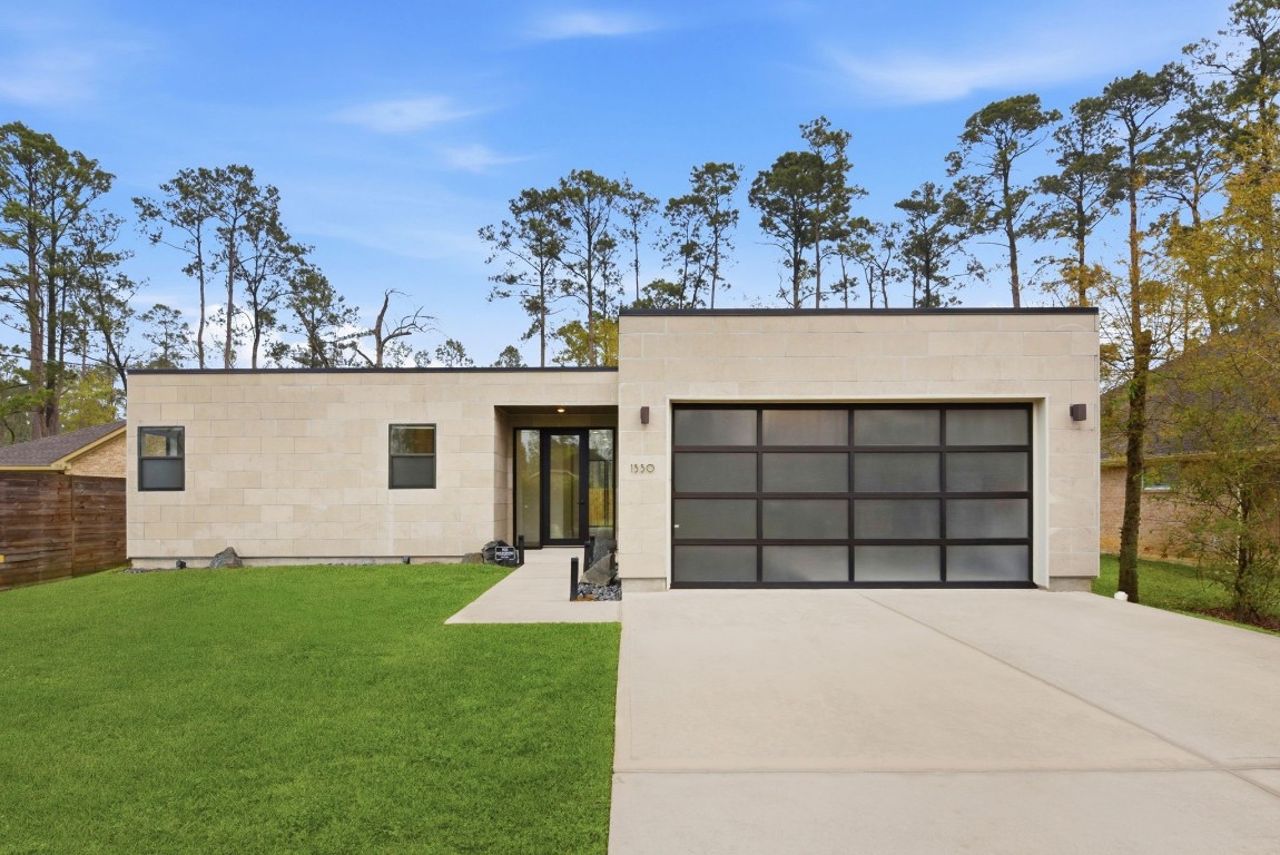 1530 Primrose Street Conroe TX 77385
