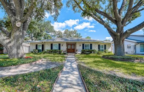 12622 Barryknoll Lane Houston TX 77024