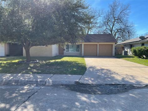 532 Wisteria Street Lake Jackson TX 77566