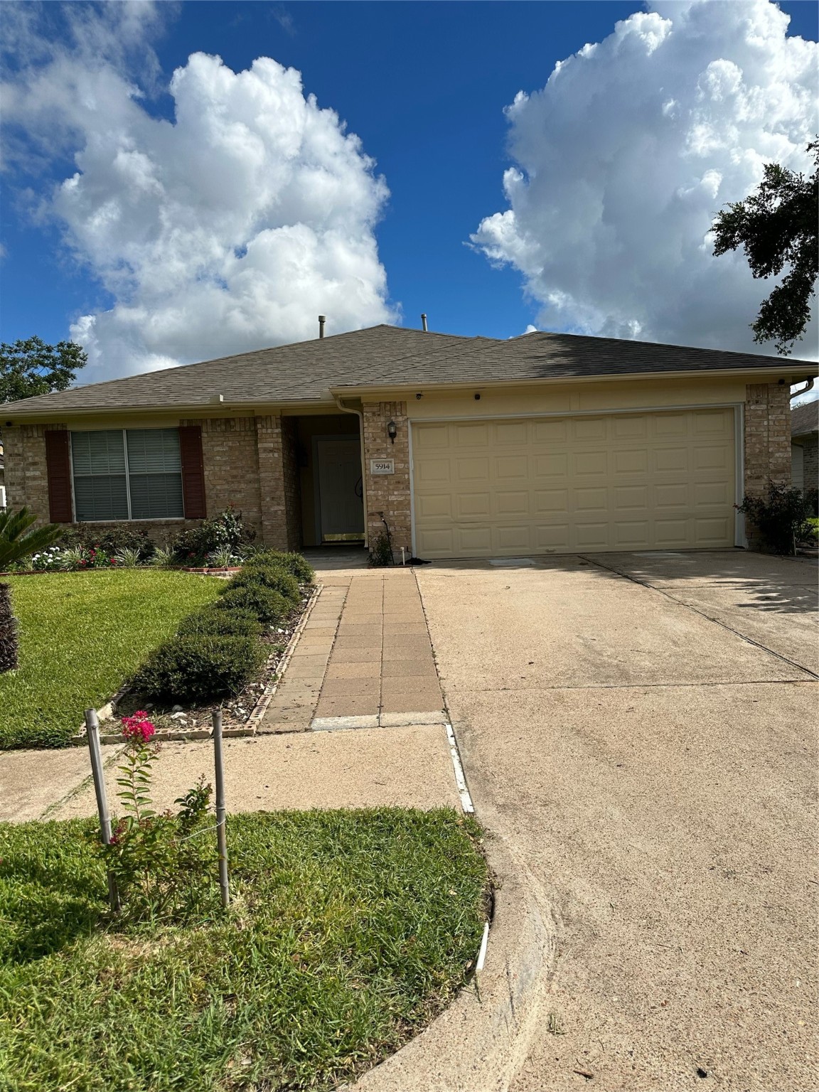 5914 Dream Court Houston TX 77085
