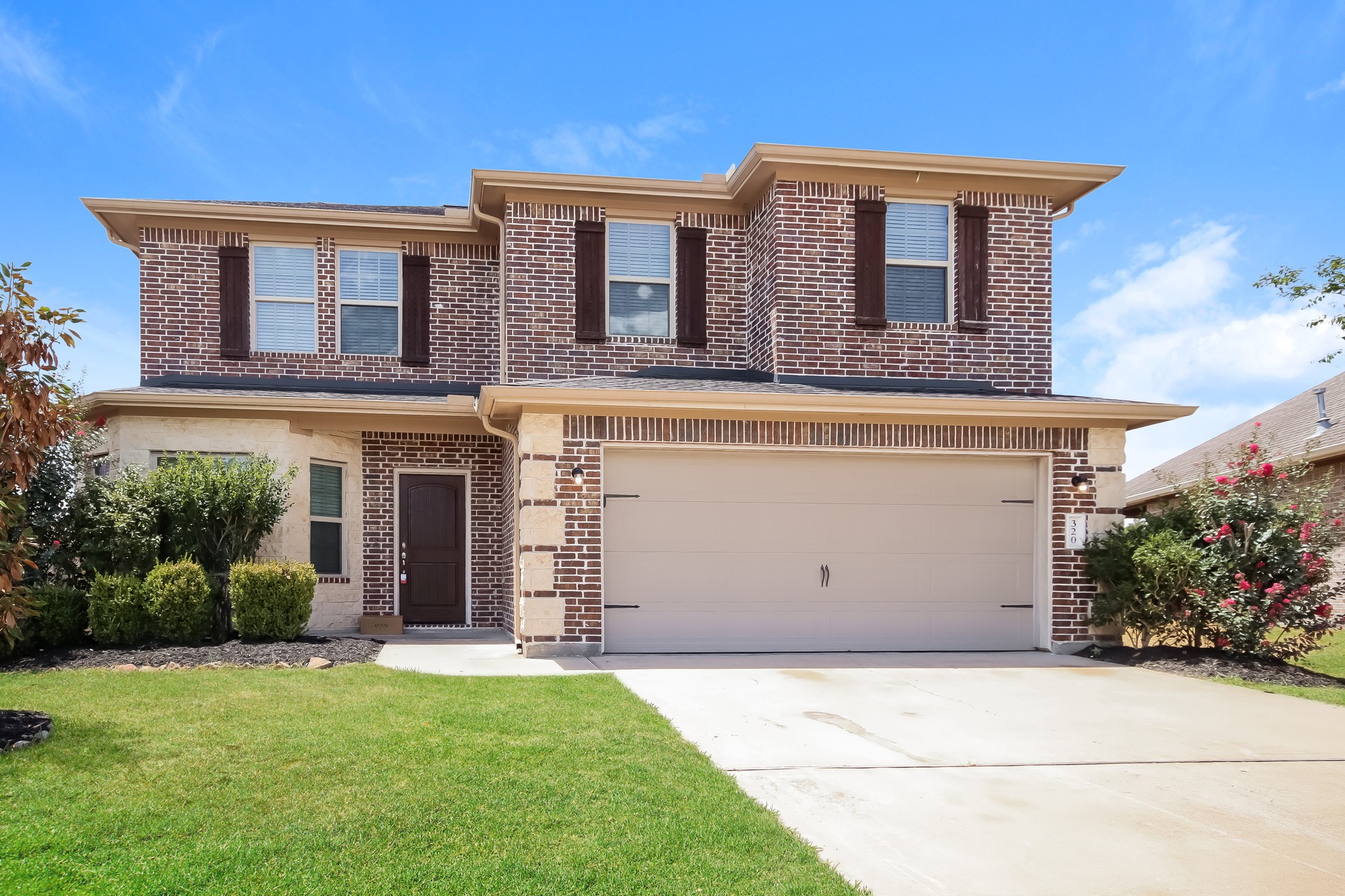 320 Country Crossing Circle Magnolia TX 77354