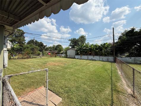 706 Fostoria Lane Houston TX 77076