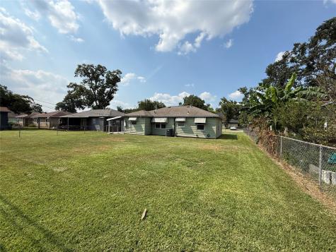 706 Fostoria Lane Houston TX 77076